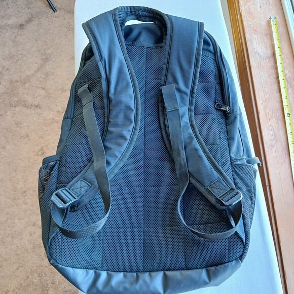 Nike Brasilia 9.5 Training Backpack 30L XL black preloved repaired unisex padded - Picture 2 of 16